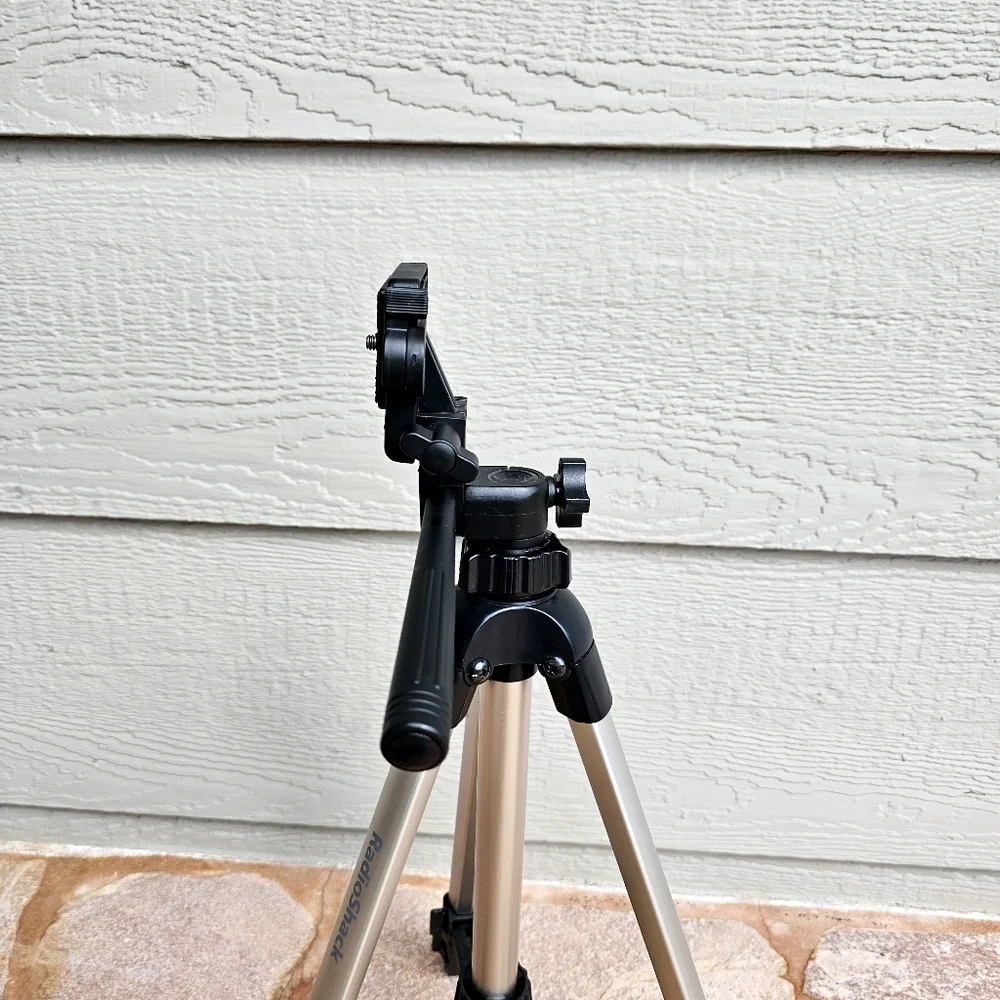 Radio shack tripod 51